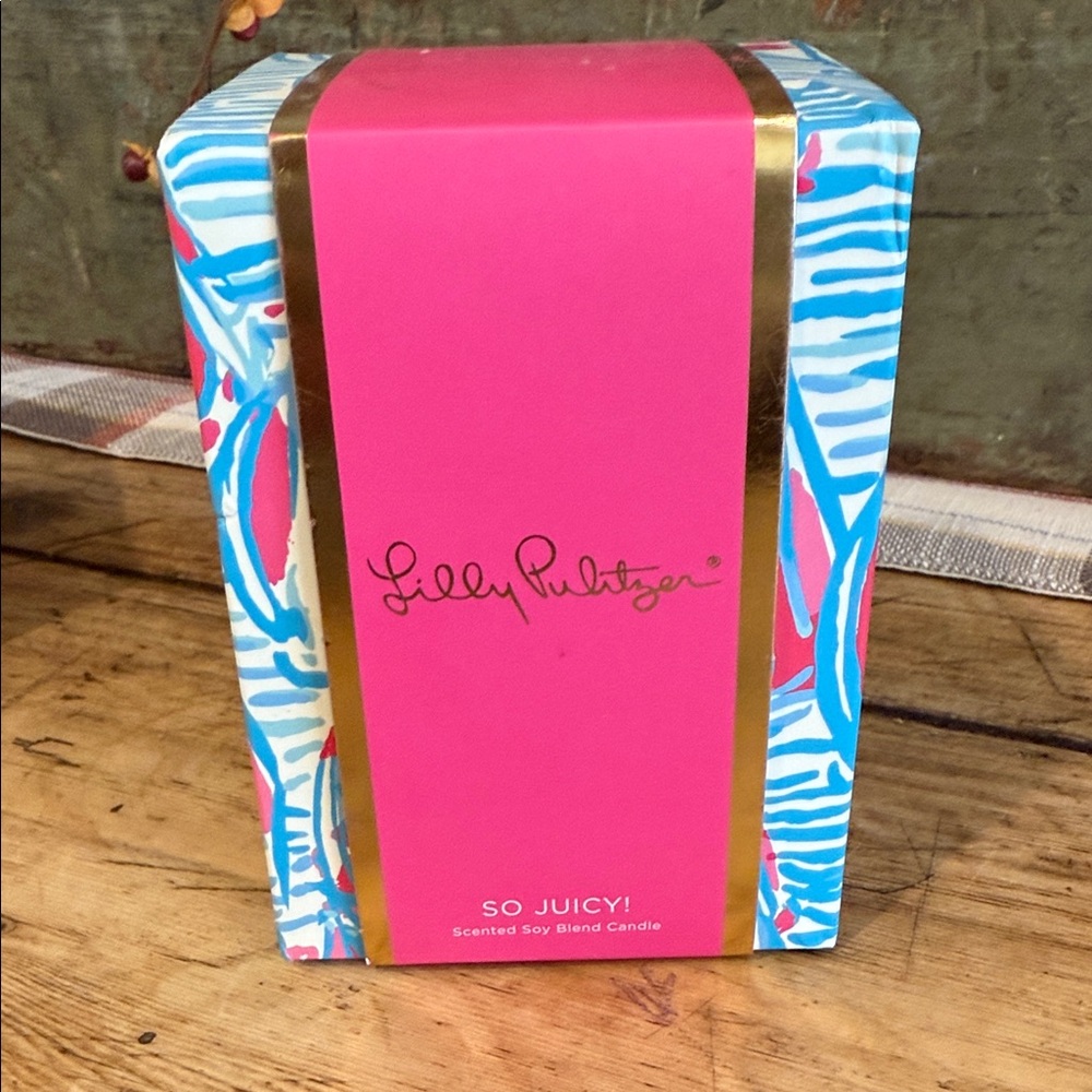 Lilly Pulitzer So Juicy candle NIB